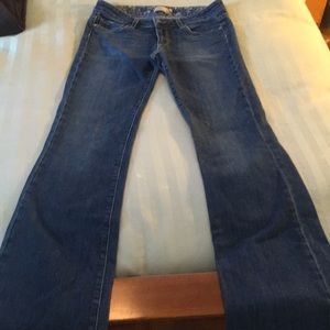 Paige Jeans - Premium Denim Bootcut - SIZE 28